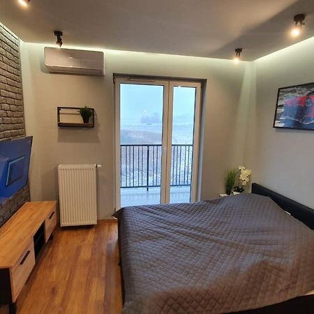 Nowe Apartamenty Ilawa Odnowiciela Z Klimatyzacja エクステリア 写真