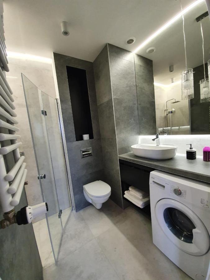 Nowe Apartamenty Ilawa Odnowiciela Z Klimatyzacja エクステリア 写真